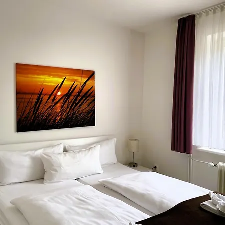 Seeadler 10 -eg-, Sandwall Daire Wyk auf Föhr